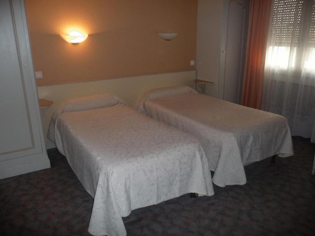 La Poste Hotel Vitry-le-François Esterno foto